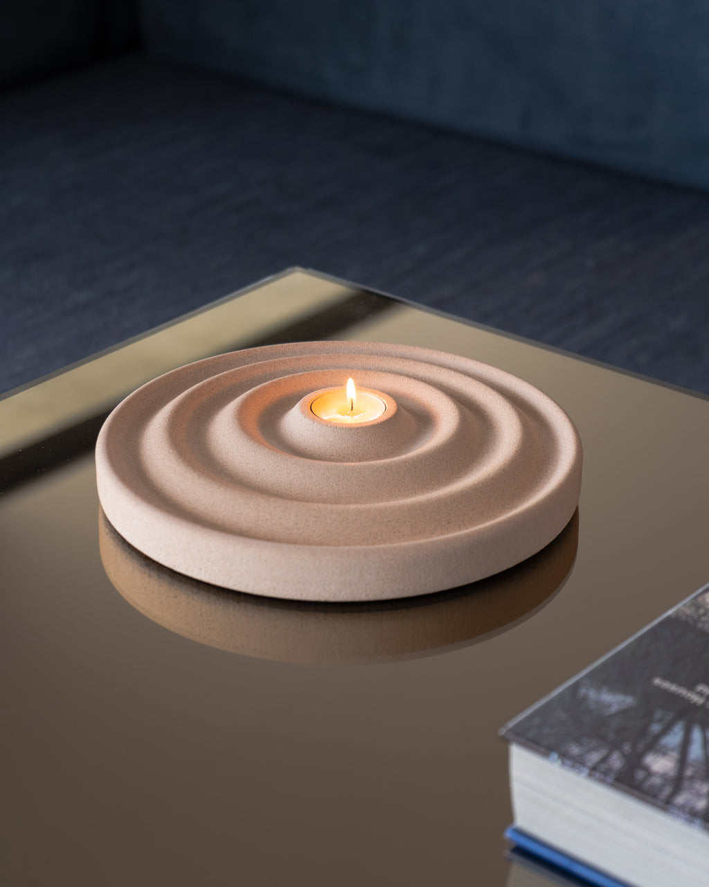 Delicato Tray