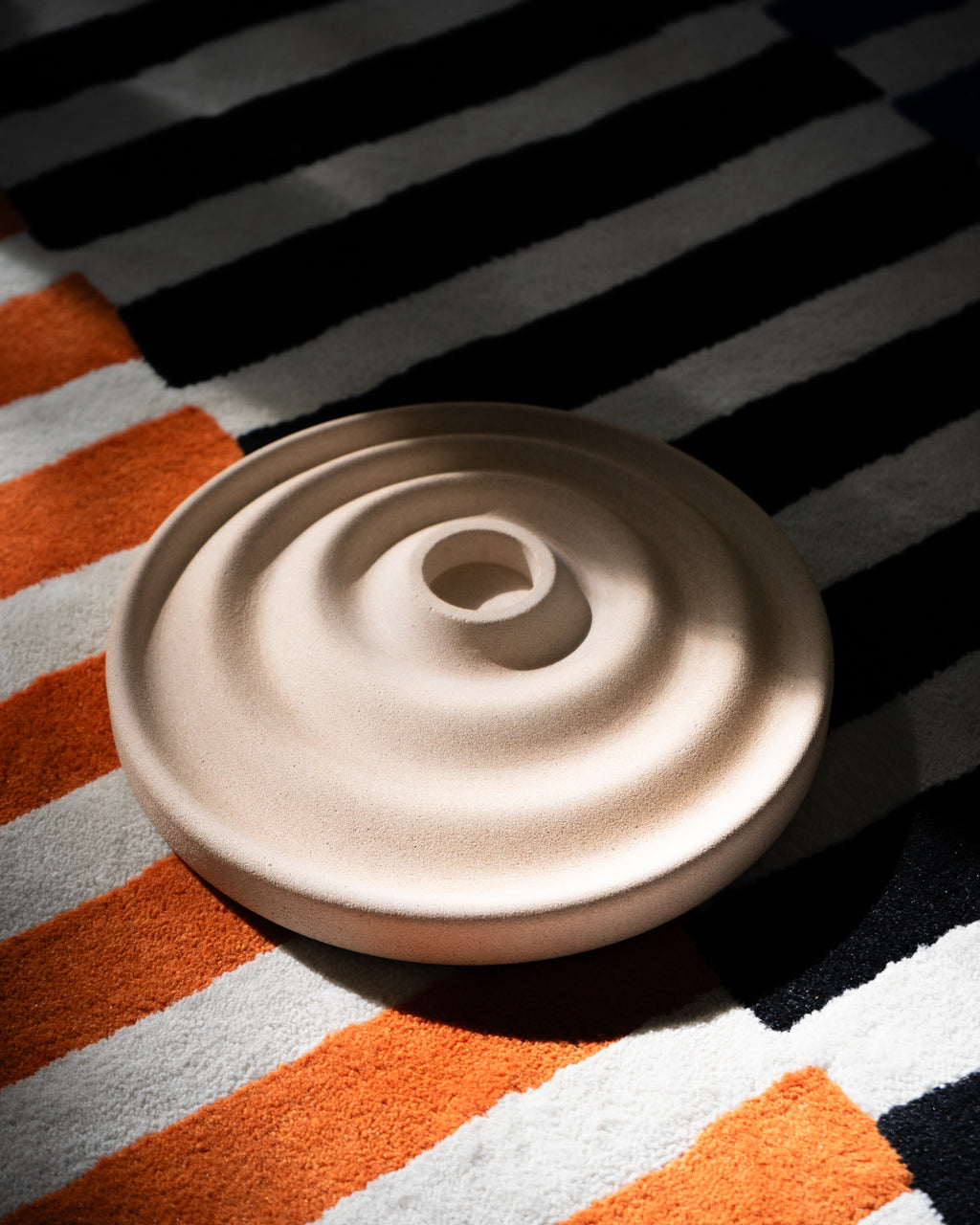 Delicato Tray