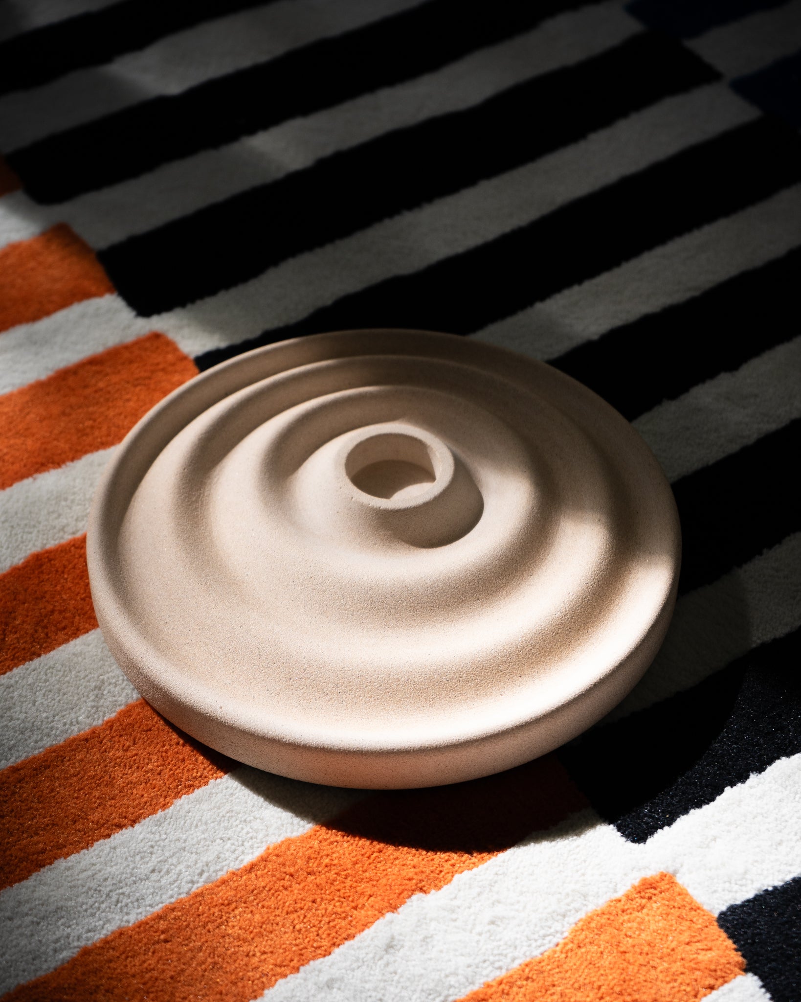 Delicato Tray